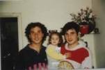 Jorge, Antonella y Adrian. (Foto del año '93)